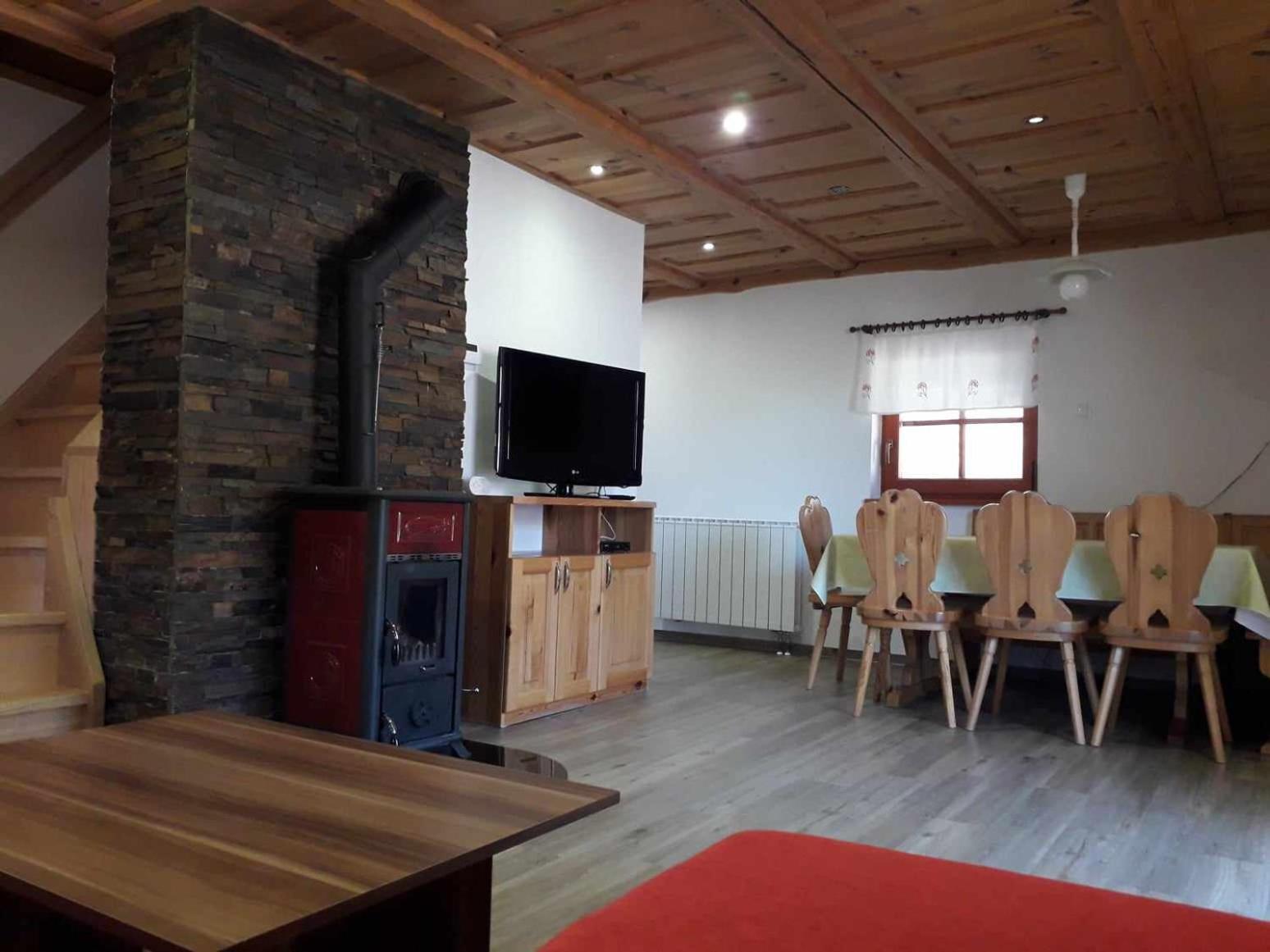 Apartmaji Brloznica Pod Veliko Planino Luče Zewnętrze zdjęcie